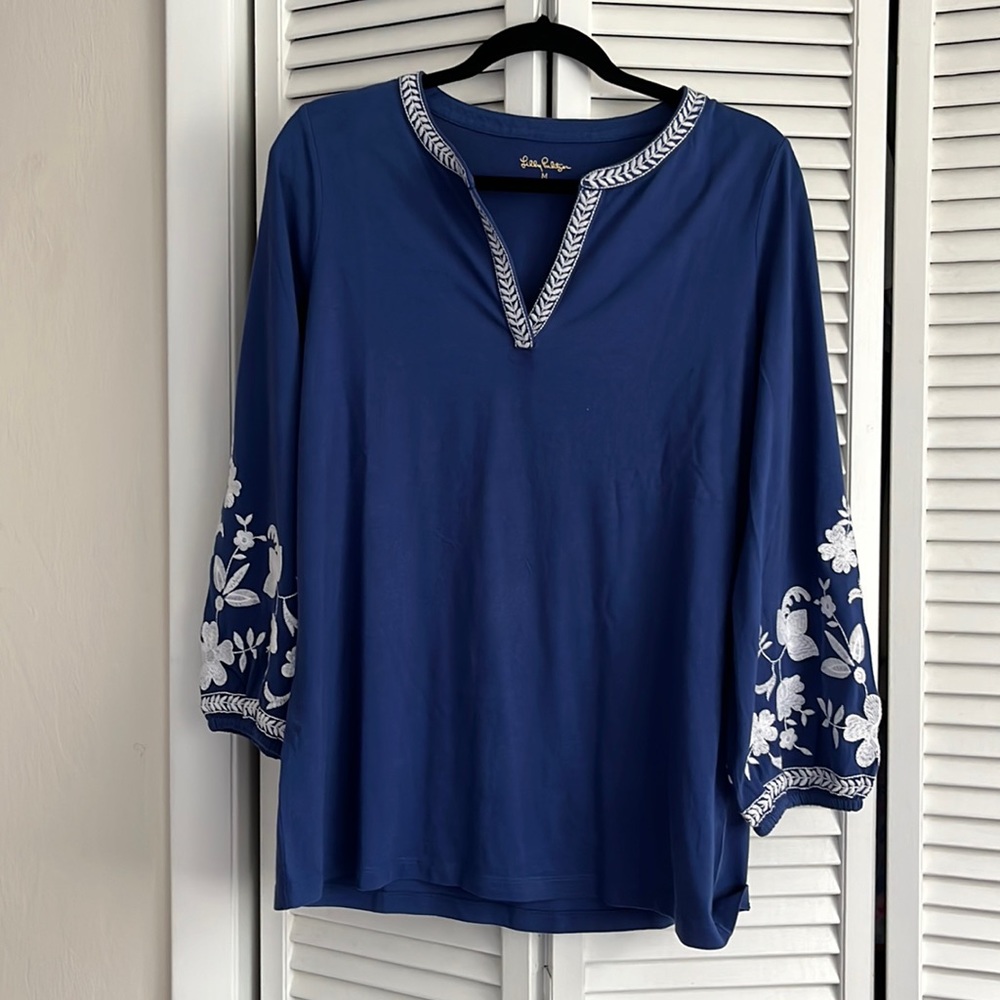Lilly Pulitzer shirt size medium